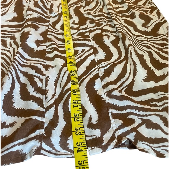 Zebra print Elegant Taupe,brown,white Kimono, Large - Picture 7 of 9